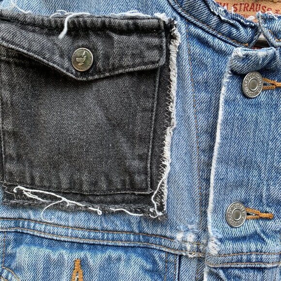 Vintage 2004 Levis Patchwork Jean Jacket Vest Small - Picture 6 of 10